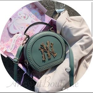 Flawless Crossbody Handbag